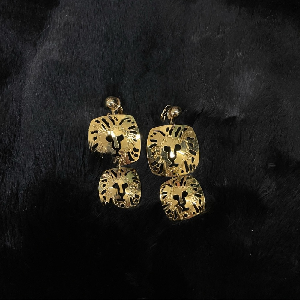 Anne Klein Gold Tone Double Logo Lion Clip On Earrings
